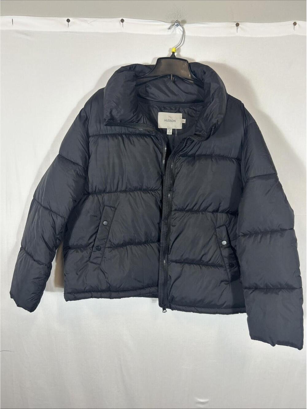 $268 Hudson Jeans Black Quilted Puffer Jacket With a Front Zip Closure XL